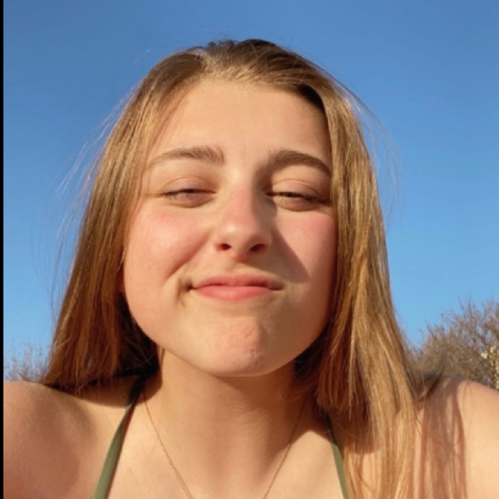 Meet your Posher, Maddie